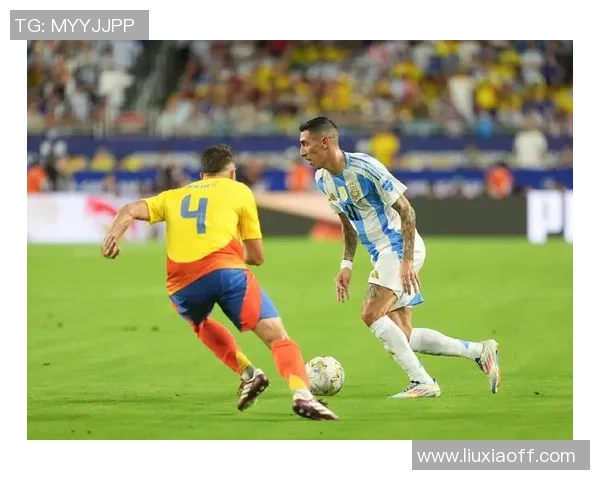 足球明星白头发的魅力与风采如何影响年轻球员的梦想与追求