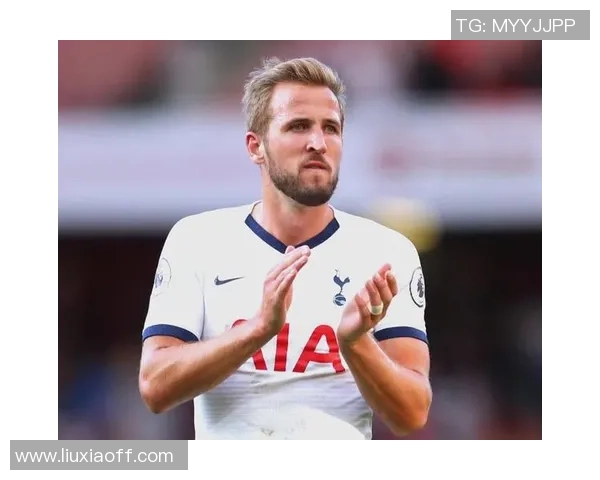 韩国足球明星奇的崛起与挑战探秘他在国际舞台上的辉煌表现与未来展望