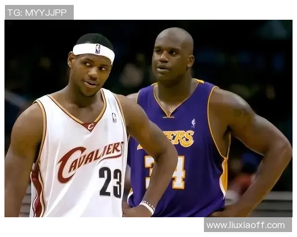 足球明星肌肉对比图揭示运动员的力量与魅力之争